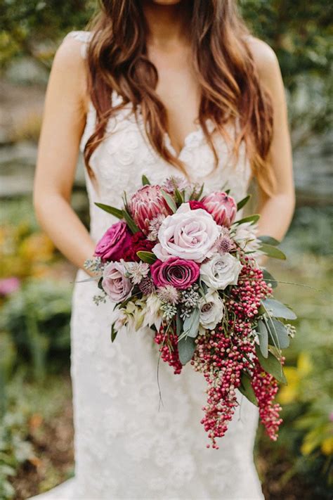 20 Stunning Fall Wedding Flower Bouquets For Autumn Brides