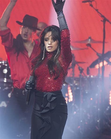 Camila Performs At The New Years Rockin Eve 😍 Camila Cabello