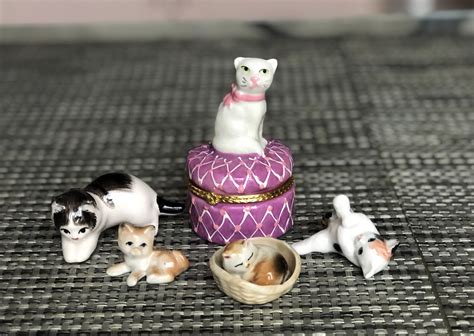 Lot Of 5 Miniature Cats Figurines Porcelain By Vintageandhobbies On