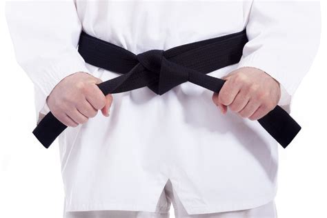 How To Tie Belts In Taekwondo Master The Skill Koryo Club