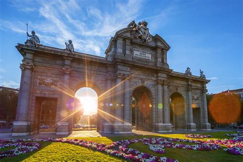 Que Ver En Madrid 10 Lugares Imprescindibles Kulturaupice