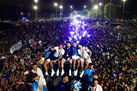 Huge Crowds Welcome Argentina Team After World Cup Victory Fifa World