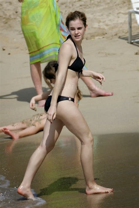 Actress In Bikini Emma Watson Hot Photos Without Clothes Bikini