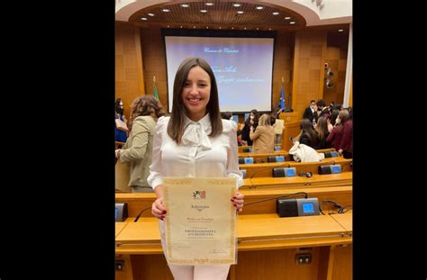 Rebecca Versino Una Coazzese Premiata Alla Camera Dei Deputati