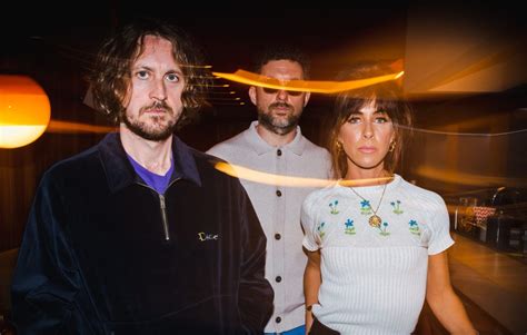 Listen To The Zutons First New Single In 16 Years Creeping On The