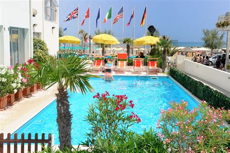 Damit sie fair vergleichen können. Hotel International 3*S - Senigallia - Marken - Italien ...