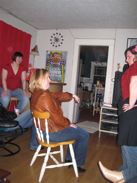 Lap Dance Demonstration Diane Gives Rebecca And The Group Flickr