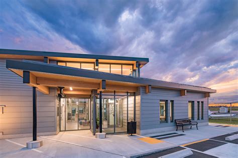 Beverly Regional Airport Fennick Mccredie Architecture