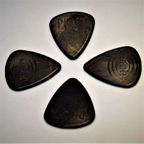 Ultimate Graphite Picks Guitar Picks Rocky Mountain Slides