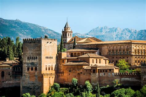 Alhambra Palace Rich History Of Andalusias Palace