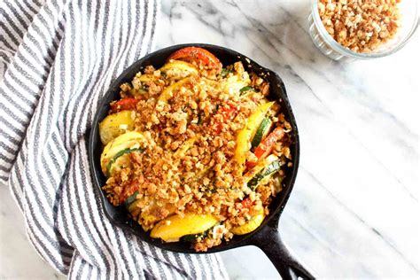 It is rich in antioxidants, potassium and b vitamins that work wonders for your health! Delicious Squash and Zucchini Gratin Recipe