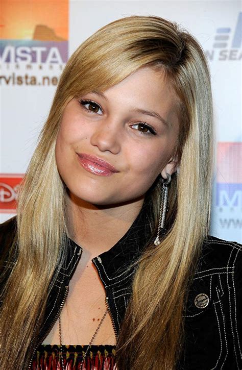Pictures And Photos Of Olivia Holt Imdb