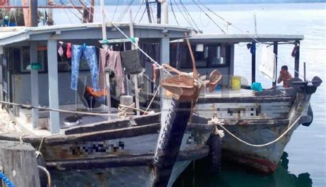 Agensi penguatkuasaan maritim malaysia (apmm) atau kadangkala lebih dikenali sebagai pengawal pantai malaysia merupakan agensi kerajaan yang bertanggungjawab mengawasi setiap kawasan maritim di malaysia agar aman dan selamat bagi kegunaan. 'Sembunyi' di tengah laut | Sabah Post