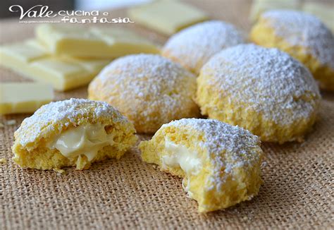 Maybe you would like to learn more about one of these? BISCOTTI AL COCCO con cuore al cioccolato bianco