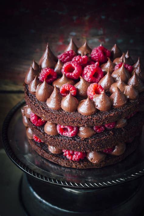 Easy Chocolate Cake With Raspberries Just Desserts Cake Desserts