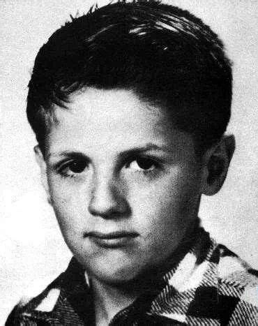 Sylvester enzio stallone is an american actor, screenwriter, director, and producer. When we were young... | Famous kids, Young celebrities ...
