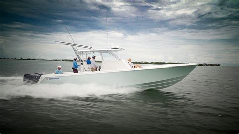 Contender 39 Fa Center Console Speed And Cabin Comfort Contender Boats