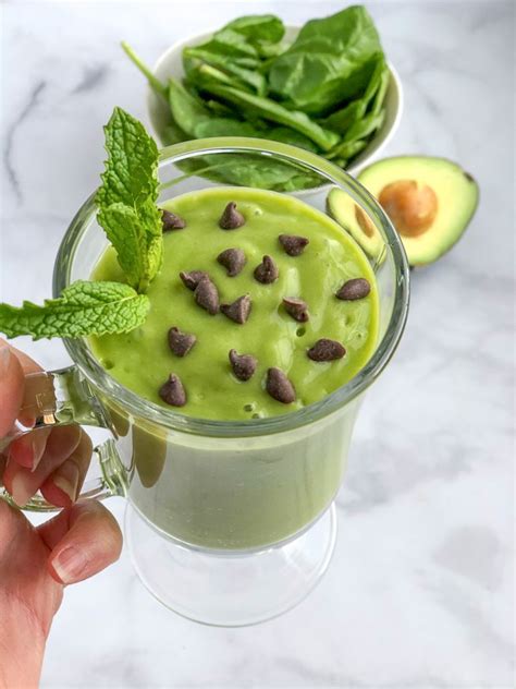 Healthy Avocado Mint Green Smoothie Recipe • The Healthy Toast