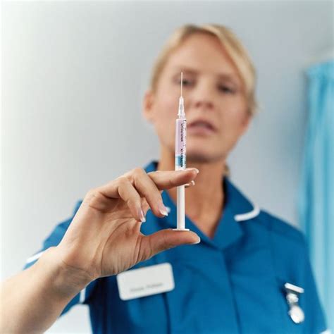 Fear Of Needles Stops Frontline Nhs Staff From Getting The Flu Jab