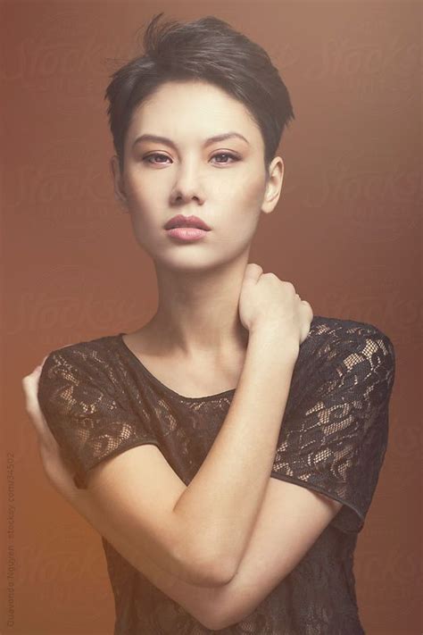 Beautiful Mixed Asian Short Haired Female Model By Quavondo Nguyen Frisuren Frisuren Kurzhaar