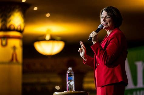 mn senator amy klobuchar drops out of presidential race