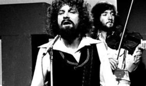 Motorists Reveal The Moment They Saw Elo Star Killed By Rolling Hay
