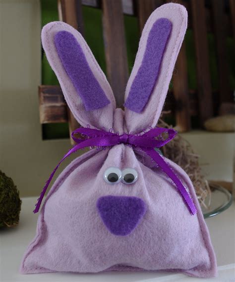 Creative Tryals Felt Easter Bunny Treat Bag