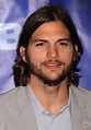 Ashton Kutcher Net Worth - Celebrity Sizes