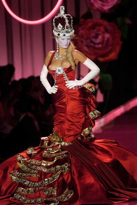 For Dreamers Fashion Fantasies From The Vogue Runway Archive Vogue
