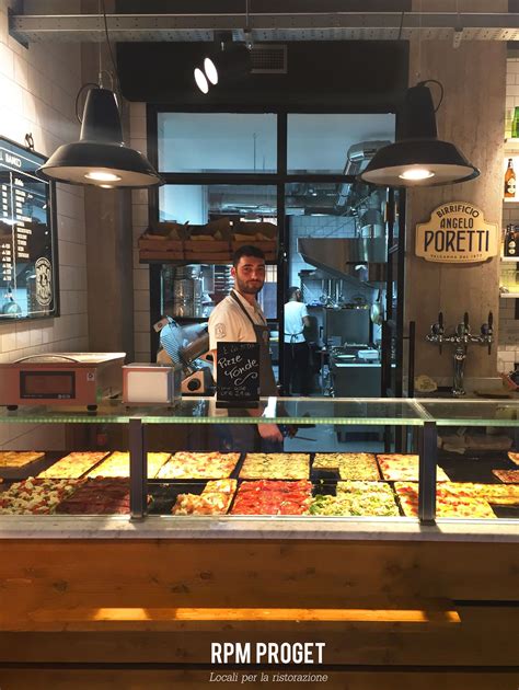 Stile moderno e funzionale per questa pizzeria a verona, firmata gm group arredamenti. Pin On Pizza Taglio