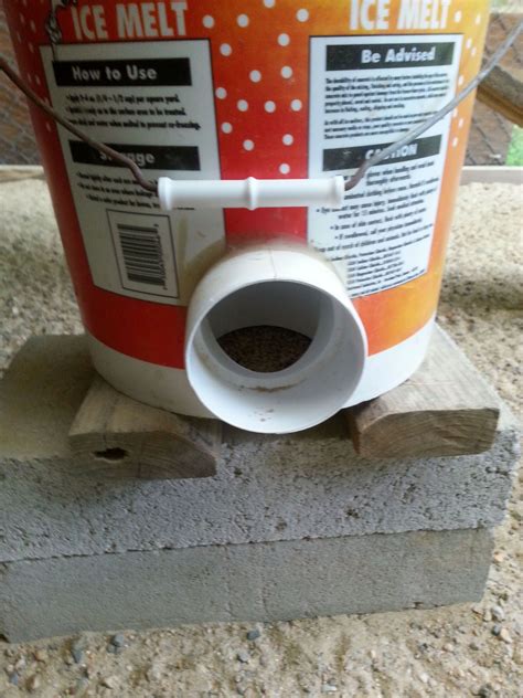 Diy bucket chicken feeder (from a 5 gallon bucket!) may 20, 2016 by krista 5 comments. Lets see your DIY no spill feeders and creative waterers! - Page 2