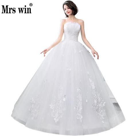 New 2020 Sexy Strapless Wedding Dress Princess Lace Simple Wedding Dresses Summer Flowers Off