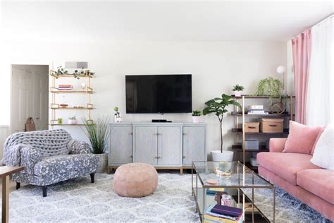 A Beauty Bloggers Simply Serene La Apartment Living Room Decor