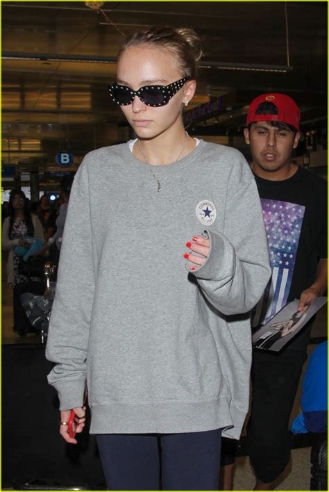 Lily Rose Depp Arrives Back In LA After Short Trip To Paris Photo