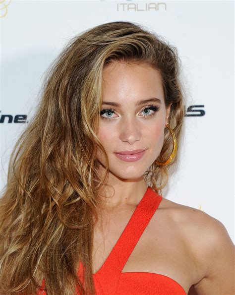 Hannah Jeter Poses For Sports Illustrated Swimsuit Edition Artofit