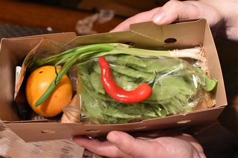 There's no commitment and you can. Review + Giveaway: HelloFresh Meal Box Delivery Service ...