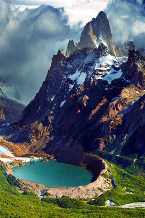 Mount Fitz Roy Argentina Unn