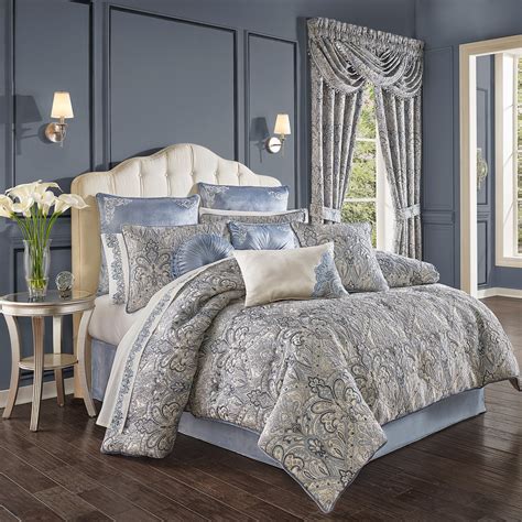 Simple and classic, patterned and pretty or. J Queen Alexis Powder Blue 4-Piece Comforter Set - Latest ...