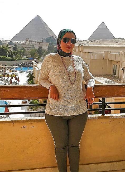 Arab Egyptian Sharmota Hijab Photo 17