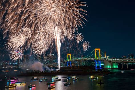 Best Summer Fireworks Festivals In Tokyo Time Out Tokyo Fireworks