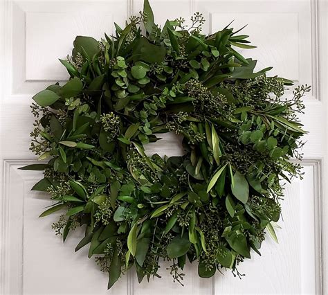 Fresh Greenery Wreath Green 16 X 16 Pillows And Decor Wreaths