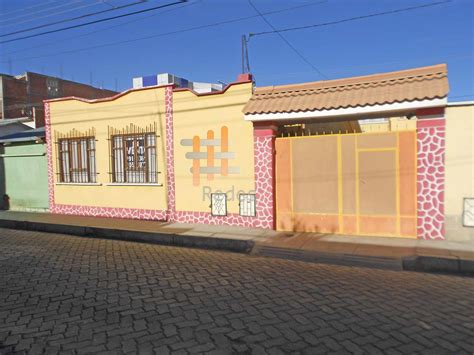 .casa en venta, casa rustica en a granxa, al lado de la ciudad rodeada de todas las comodidades en una zona tranquila y agradable. Casas en Venta en El Alto