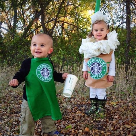 10 Adorable Coordinating Costumes For Little Twins