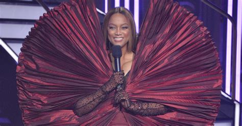 Tyra Banks Responds To Critics Of Her Dwts Dress