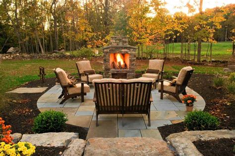 30 Irresistible Outdoor Fireplace Ideas That Will Leave