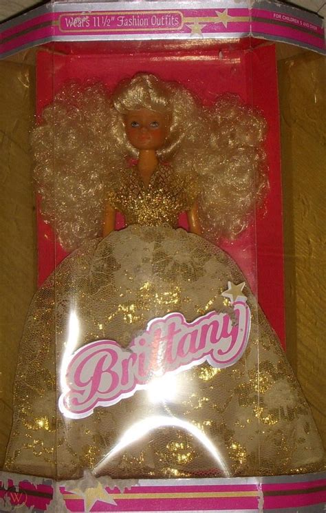 Uneeda Brittany 11 ½” Doll Barbie Clone Gold Dress New In The Box