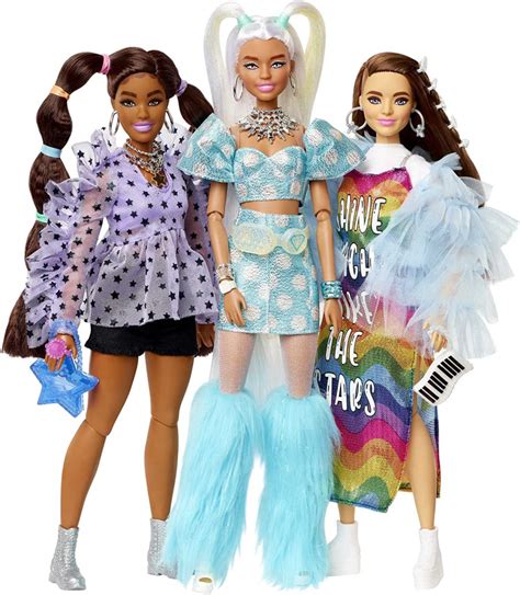 Barbie Extra 5 Pack Doll Set With New Exclusive Barbie Extra Doll 2022