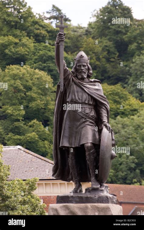 Statue King Alfred Aelfred Great Hi Res Stock Photography And Images