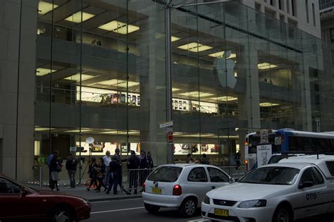 Apple Store Sydney Grand Opening