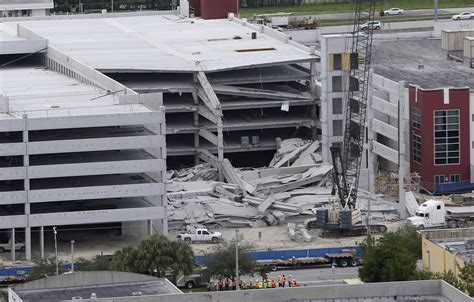 2 Dead 1 Trapped In Fla Parking Garage Collapse The Boston Globe